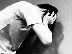 カントン包茎は放っておくと危険？緊急性と正しい治療の流れを医師が解説